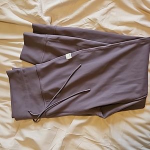 Vuori Performance Joggers
